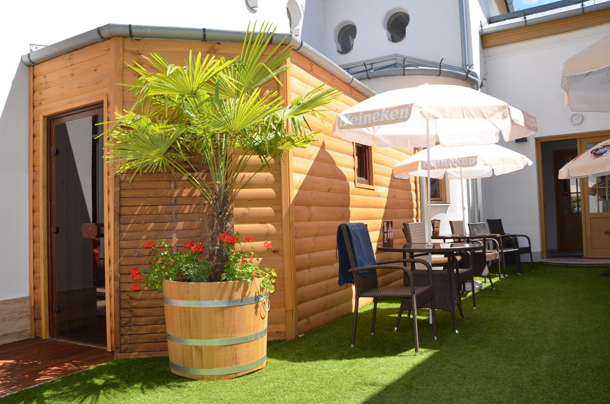 Belvaros Resort Apartman & Spa Székesfehérvár 外观 照片
